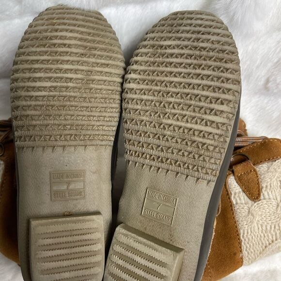 KHOMBU leather brown suede &navy blue rubber duck boots beige knit accent SZ7M - Picture 9 of 9